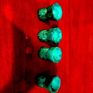 Authentic very rare real emerald 4 shoot pieces , antique must have .Antique